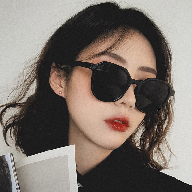 New Korean version of the fashion men and women sun anti-UV trend sunglasses vacation street shooting sunglasses